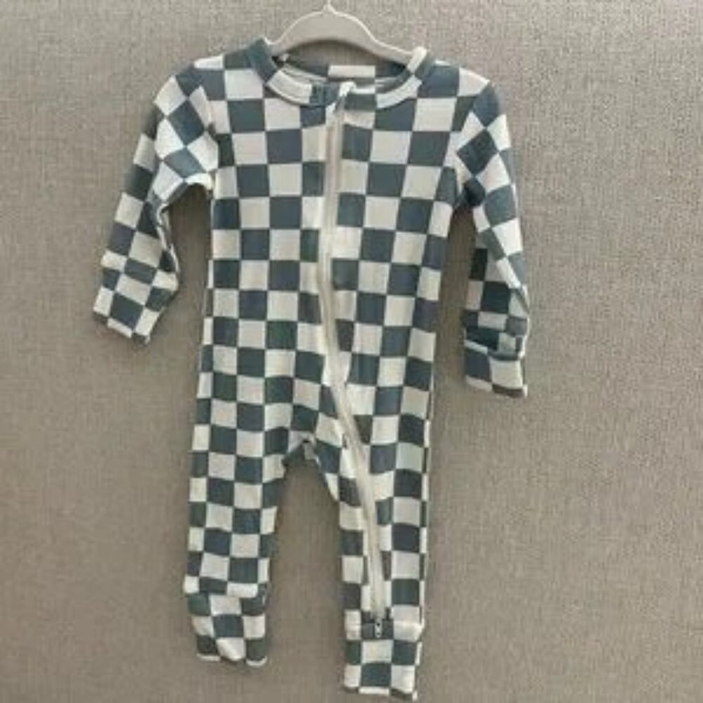 Six Baby Footie